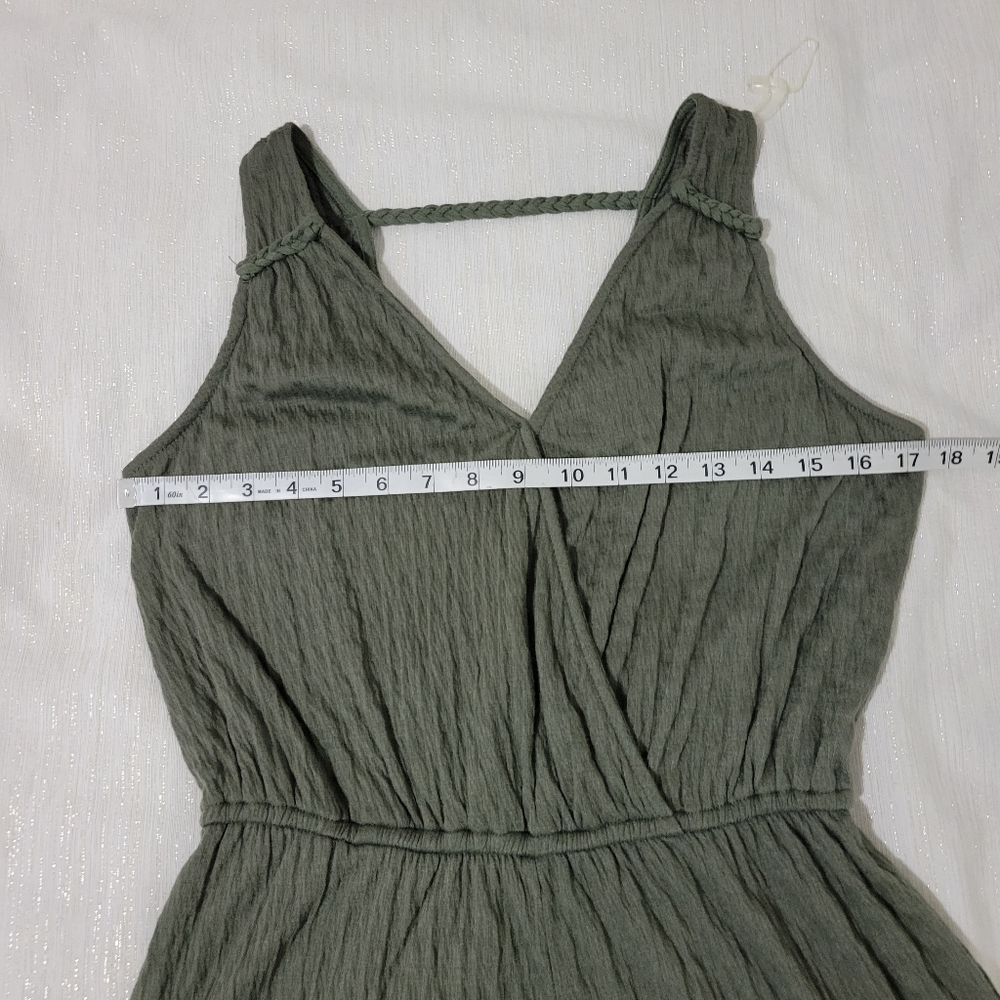 Green Universal Thread Romper - Picture 3 of 11